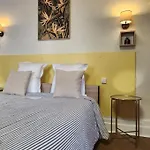 Ariane Hotel