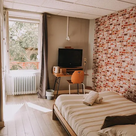 Ariane Hotel 2*